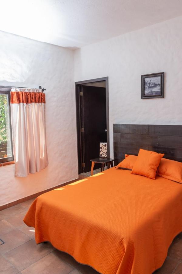 Maria Tepozteca Guest house *